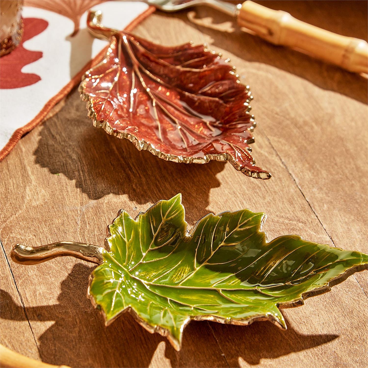 Enameled Leaf Trays, s/3