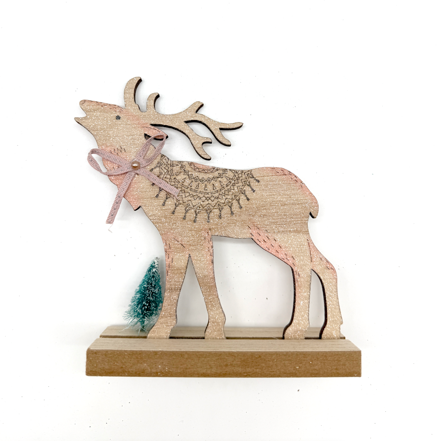 Reindeer with Tree – Set of 4 (7"–10")