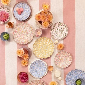 Easter Tablescape Box, (8 place settings)