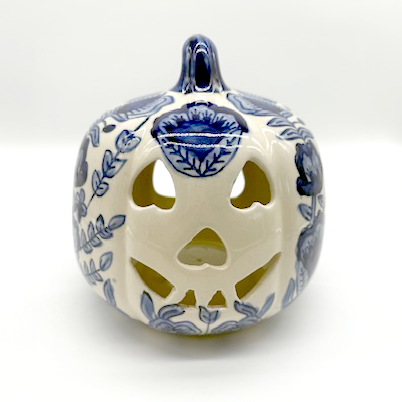 BLUE & WHITE FLORAL CERAMIC JACK-O-LANTERN