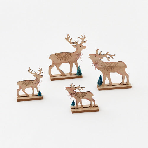 Reindeer with Tree – Set of 4 (7"–10")