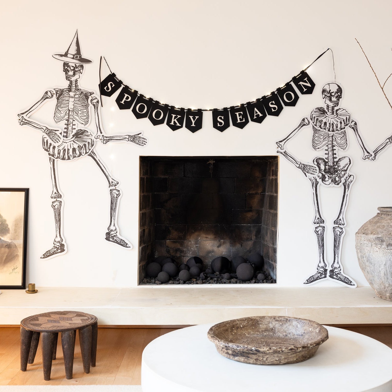 Spooky Season Lighted Banner
