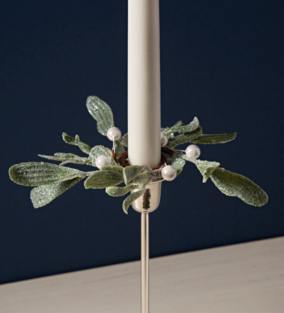 Mini Mistletoe Candle Ring (set of 3)