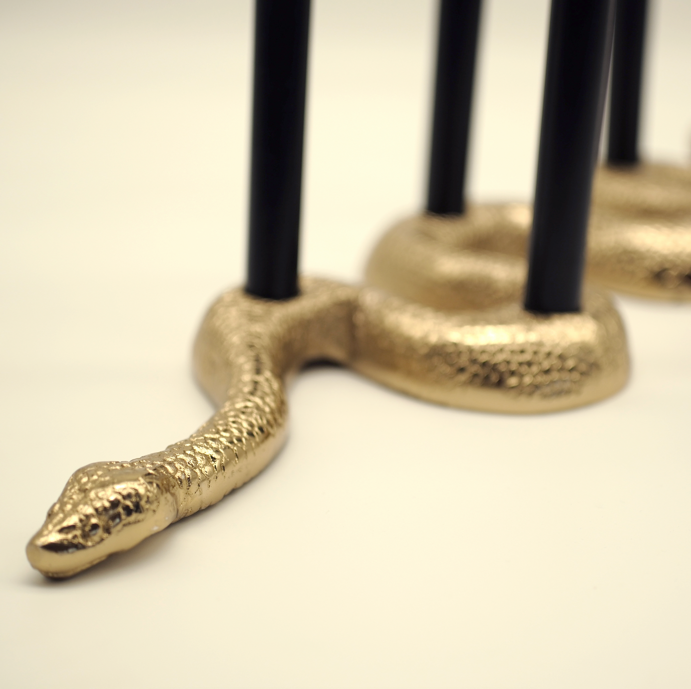 GOLD SNAKE TAPER CANDLE HOLDER - 5 CANDLE SLOTS