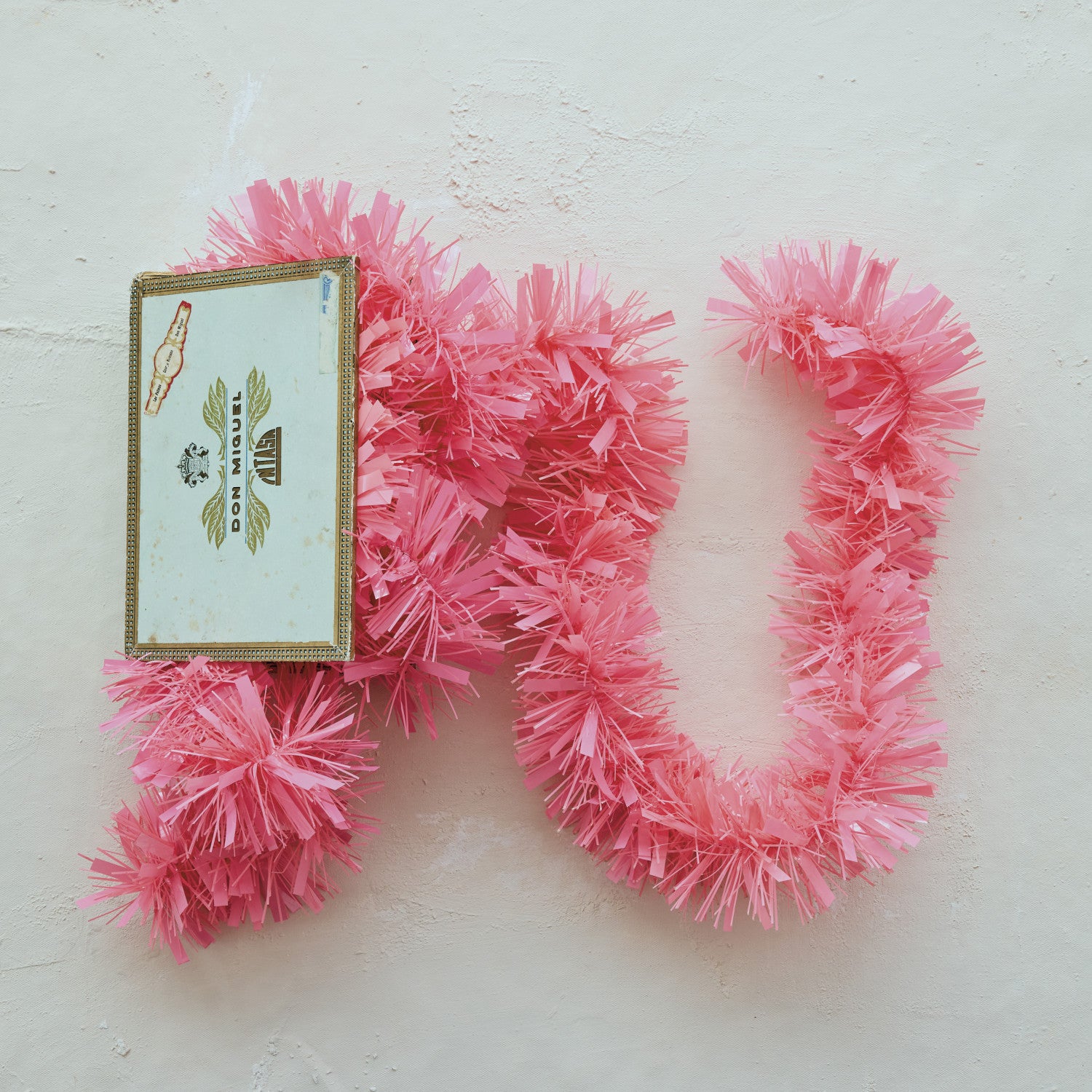 Plastic Tinsel Garland, Pink