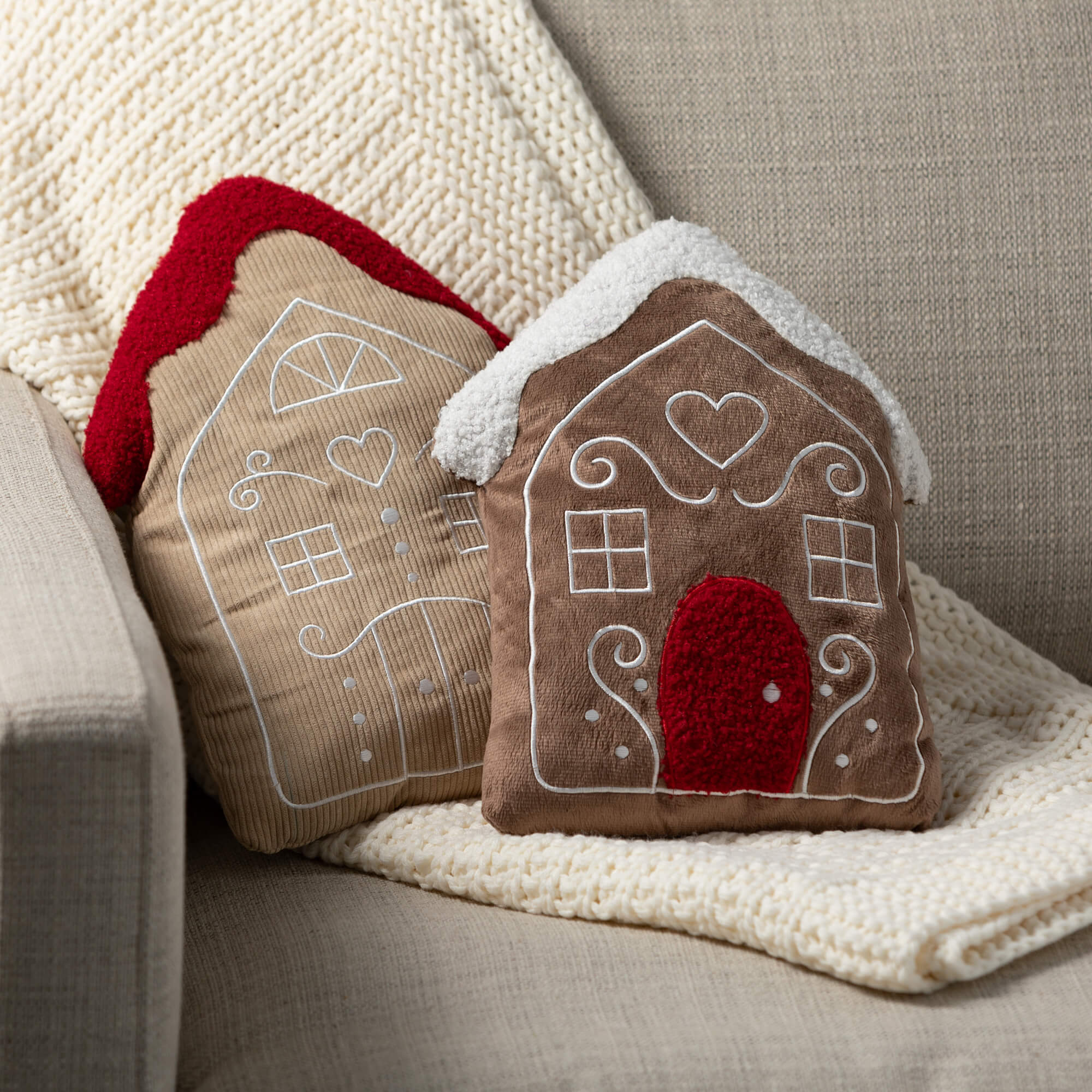 Gingerbread House Pillow - red roof