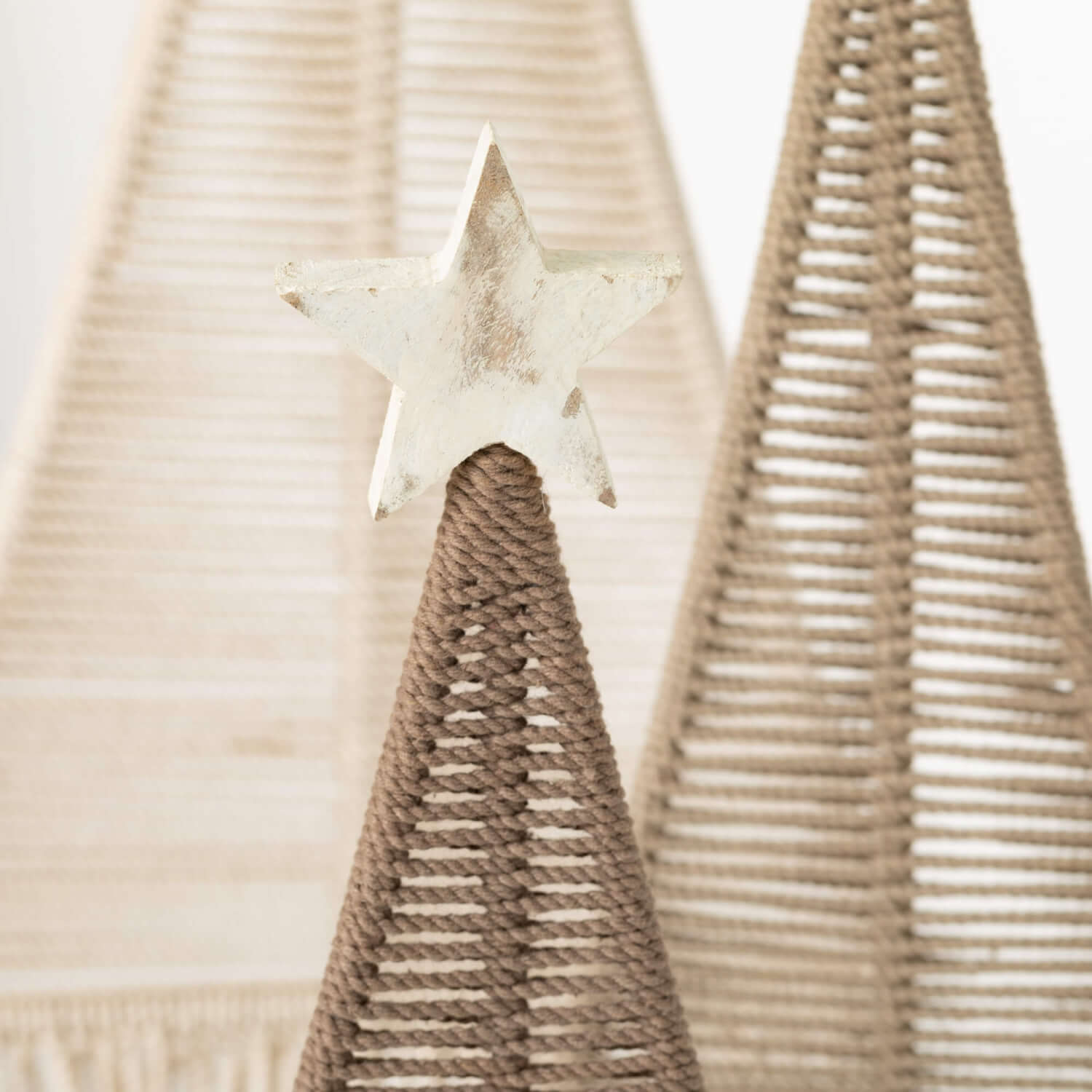 BO-HO MACRAME TREE